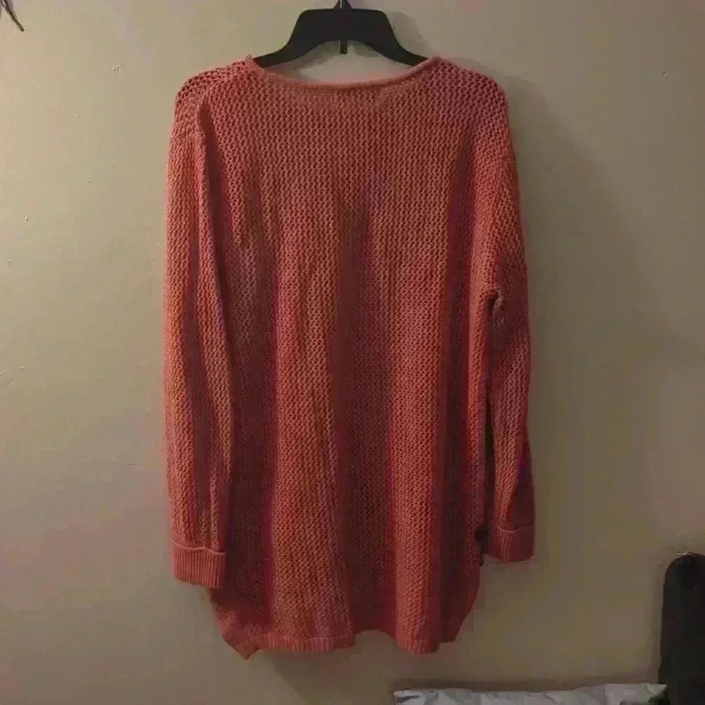 Simply Noelle, large pink sweater